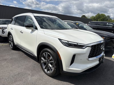 2025 INFINITI QX60 LUXE