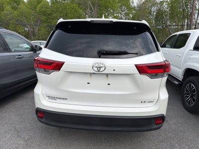 2019 Toyota Highlander LE