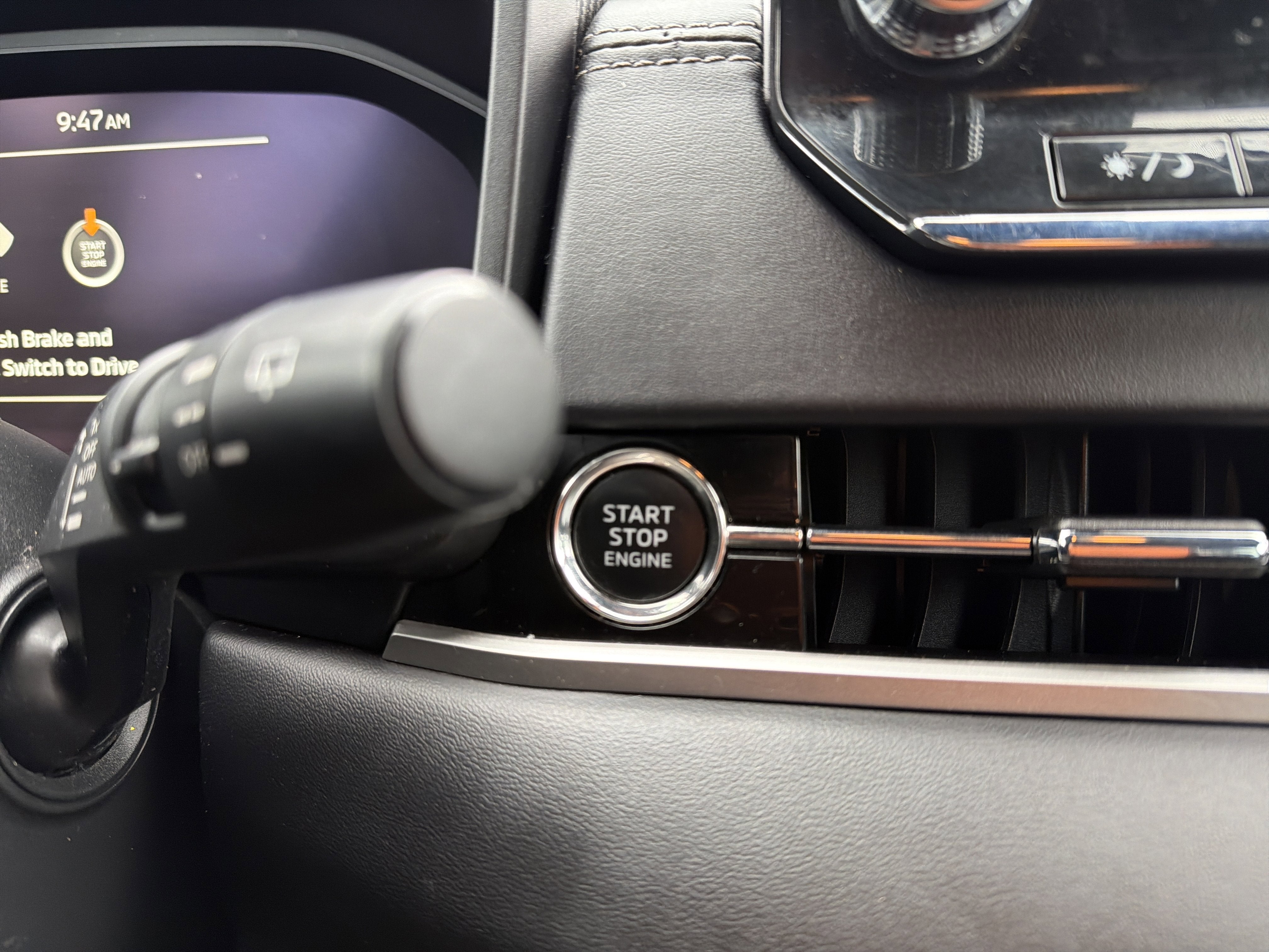 2023 Mitsubishi Outlander SE Black Edition