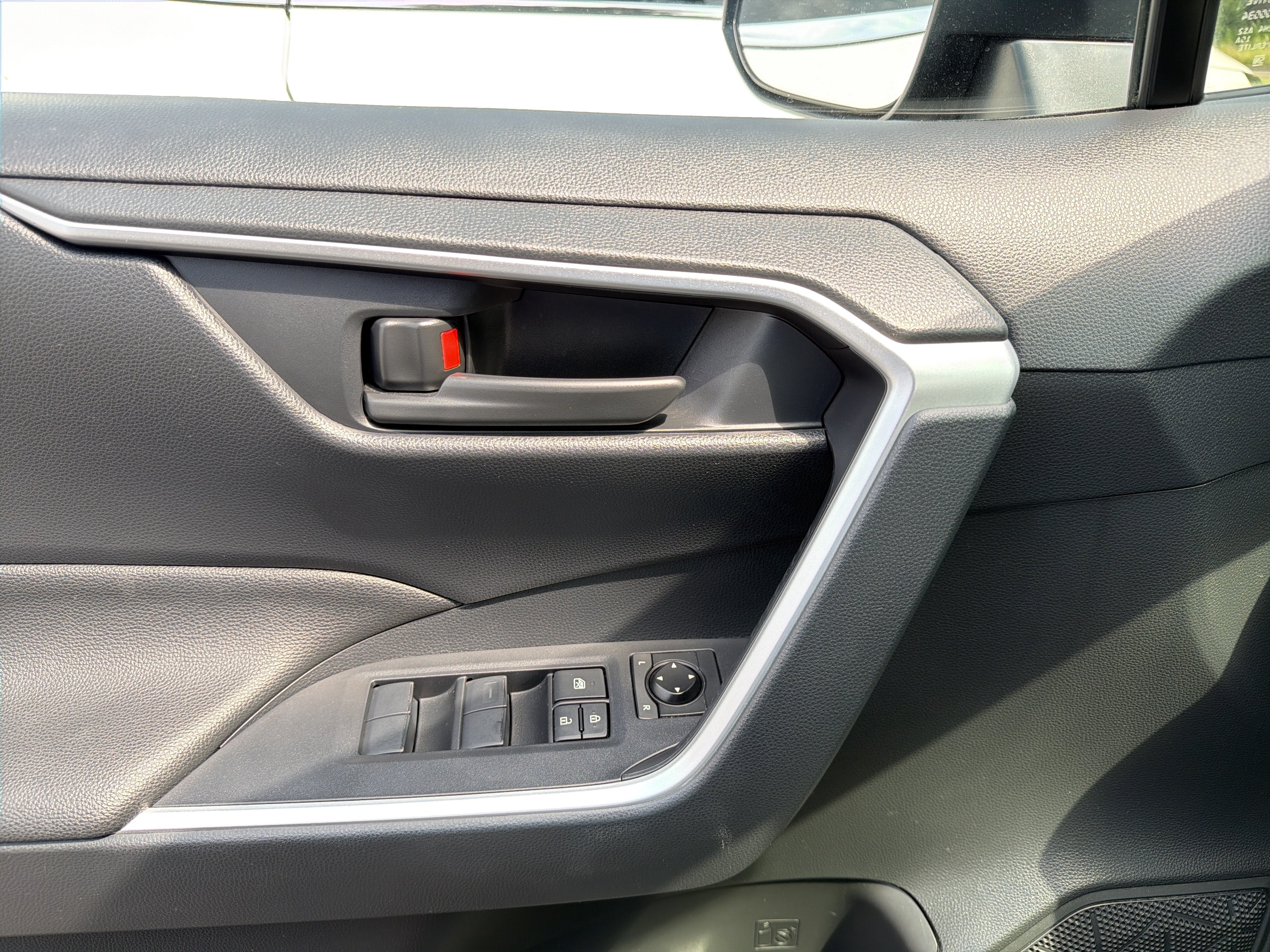 2021 Toyota RAV4 Prime SE