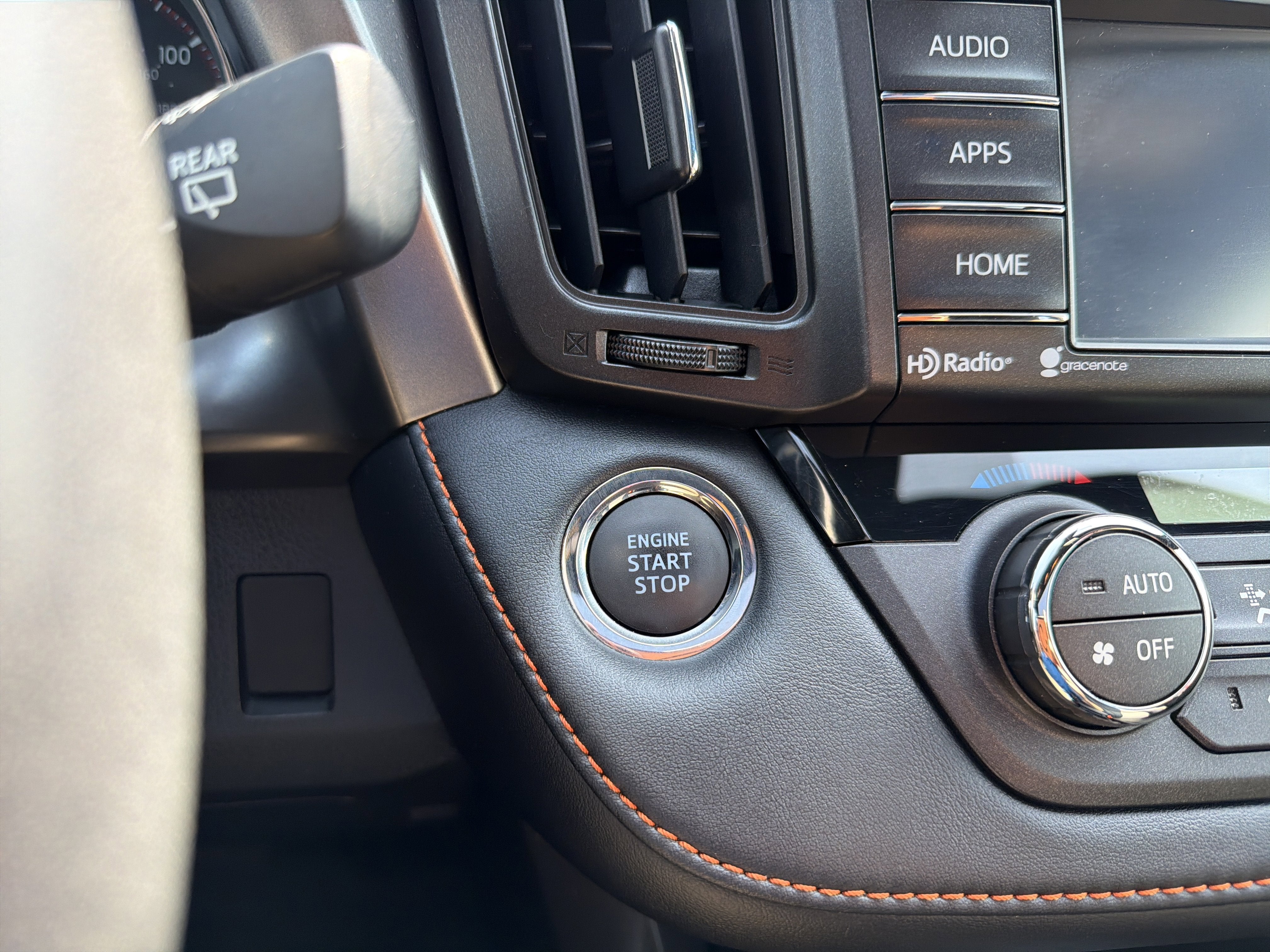 2017 Toyota RAV4 SE
