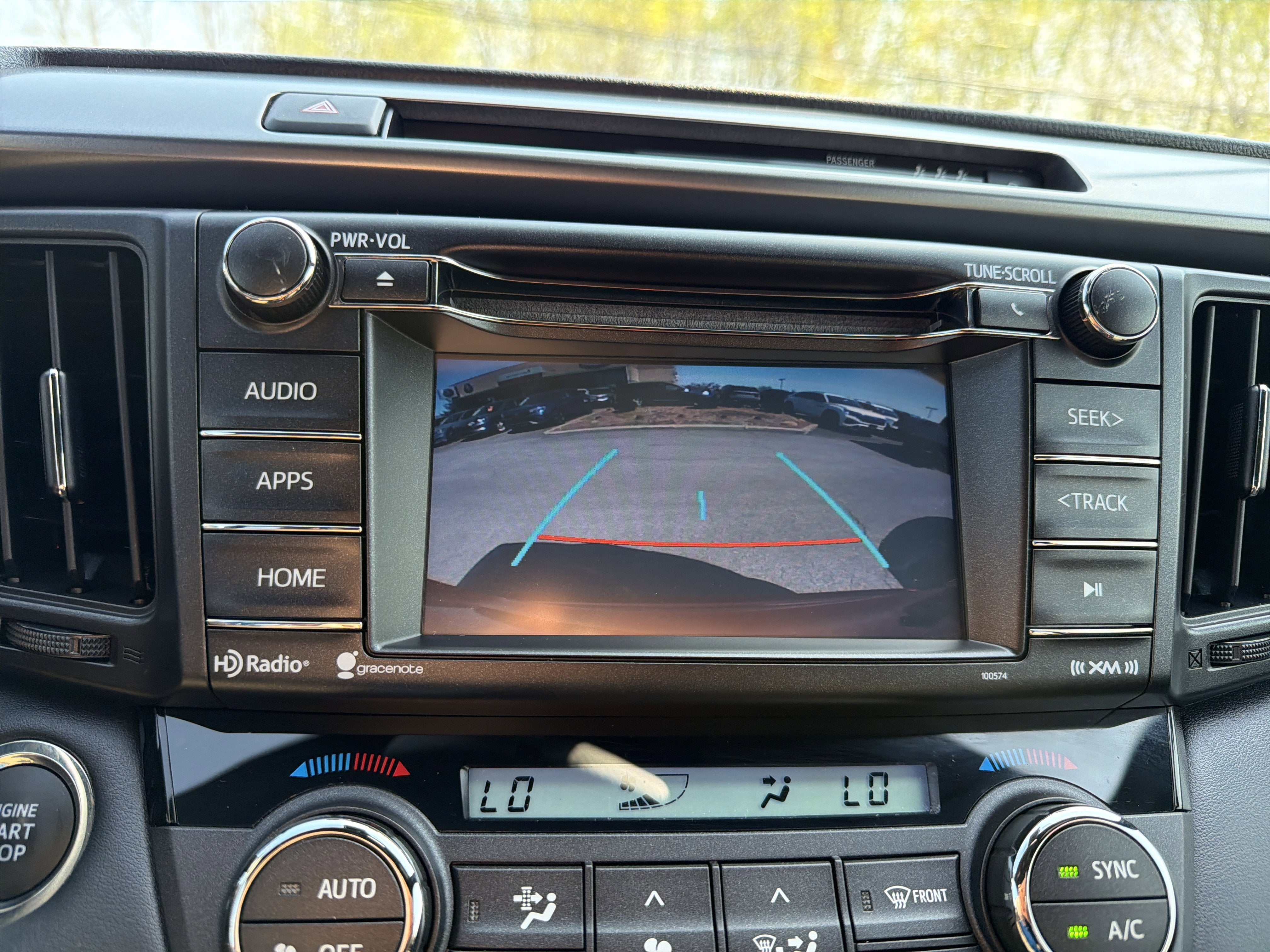 2017 Toyota RAV4 SE