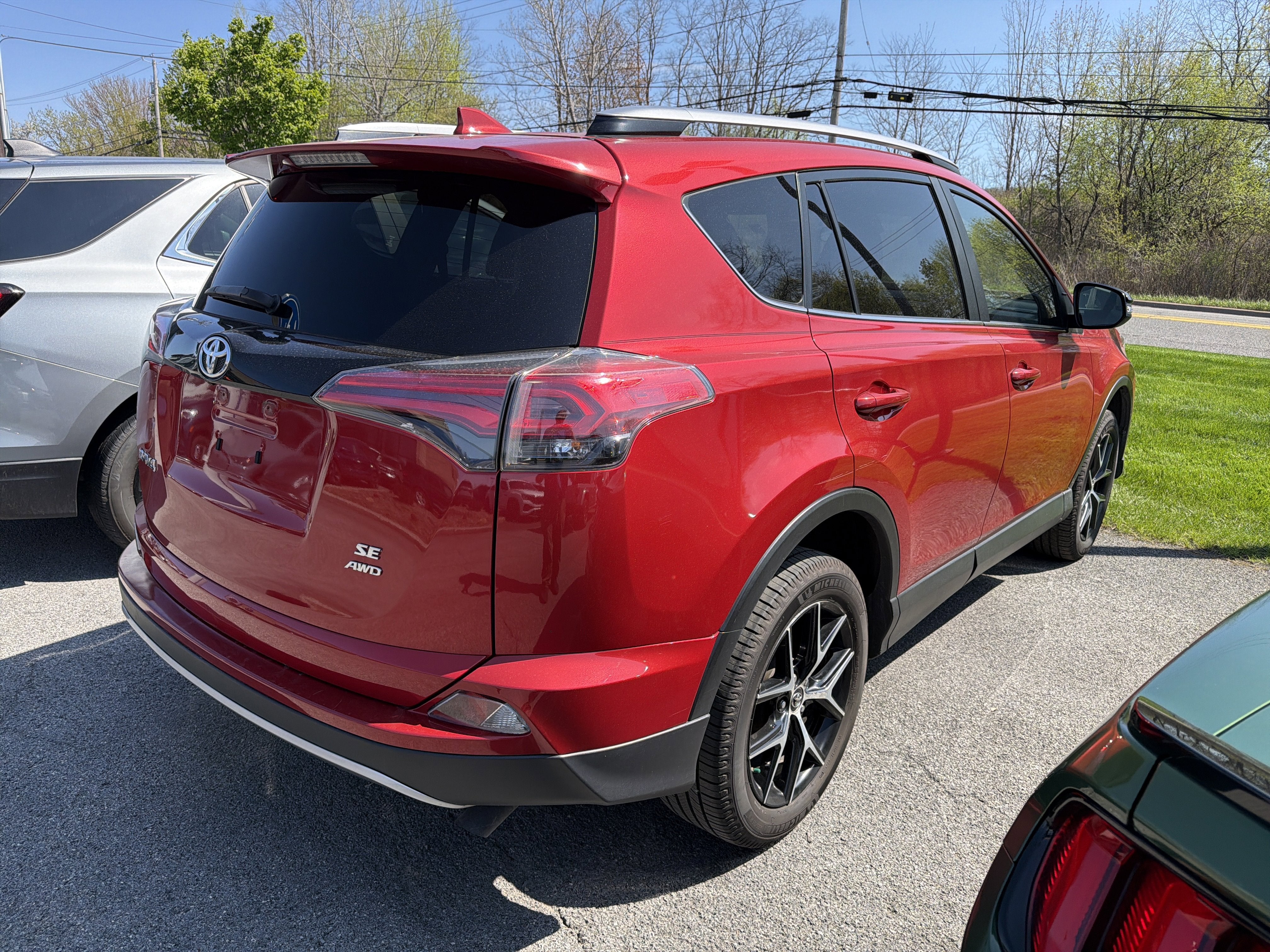 2017 Toyota RAV4 SE