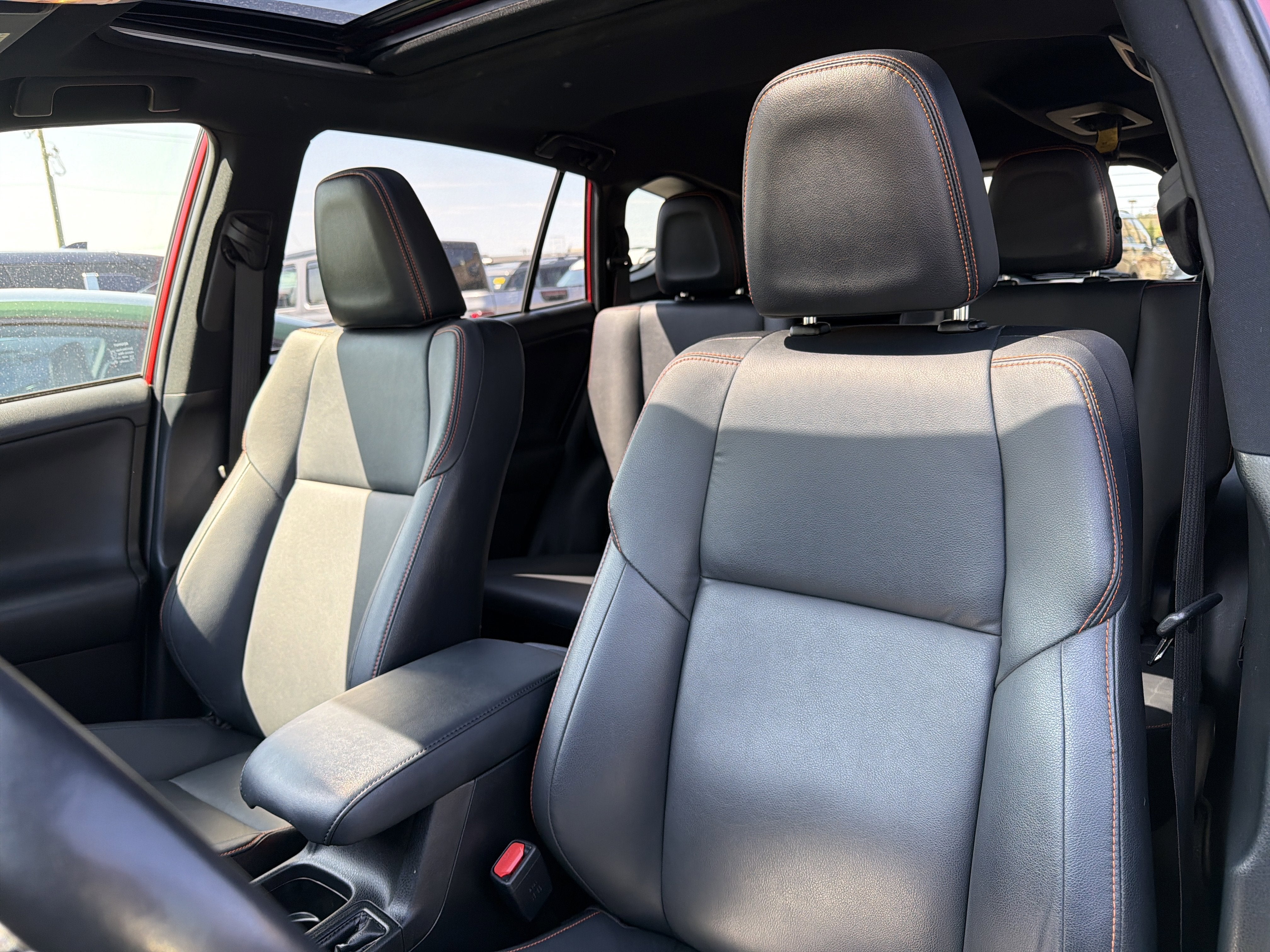 2017 Toyota RAV4 SE