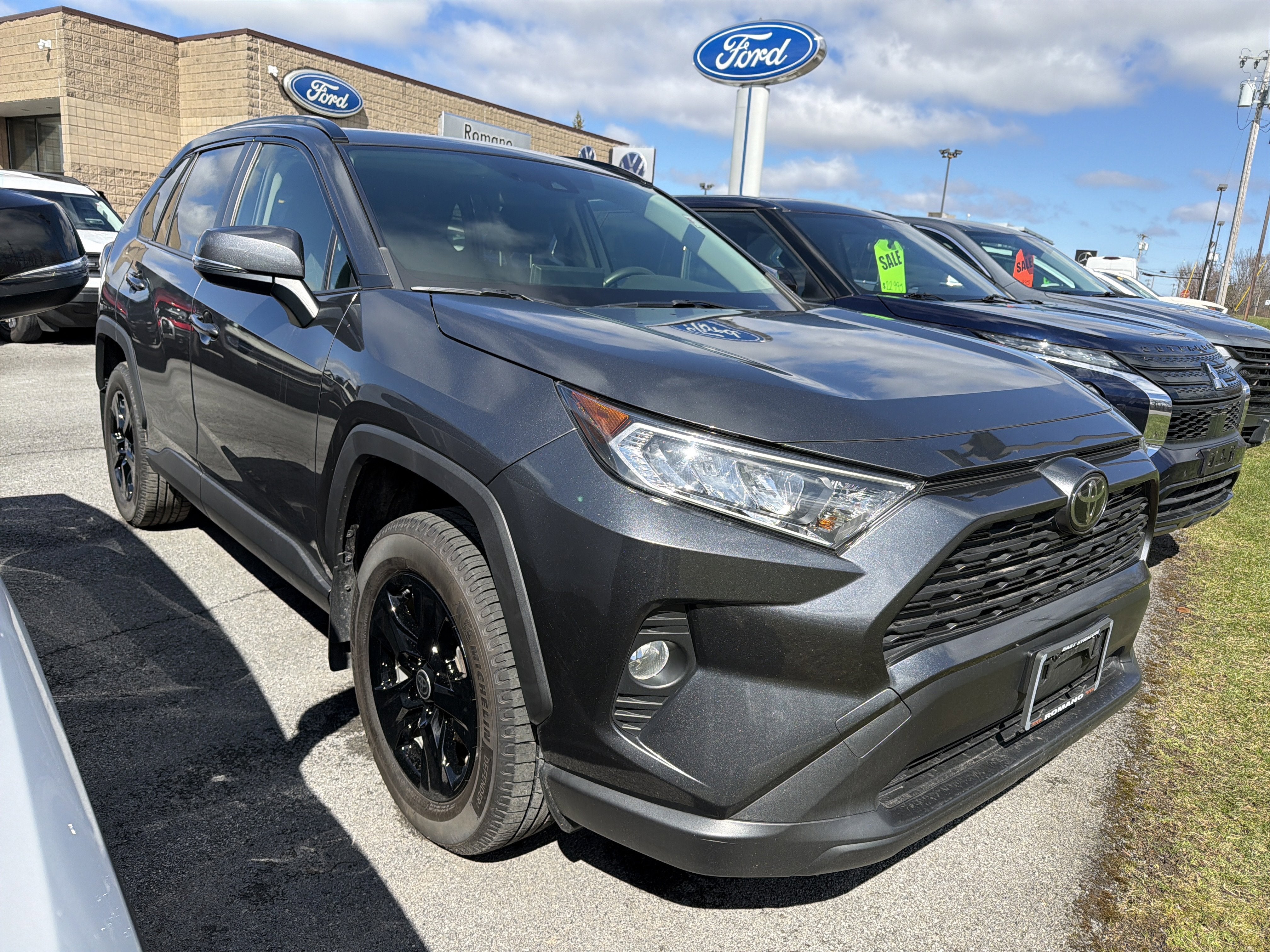 2020 Toyota RAV4 XLE