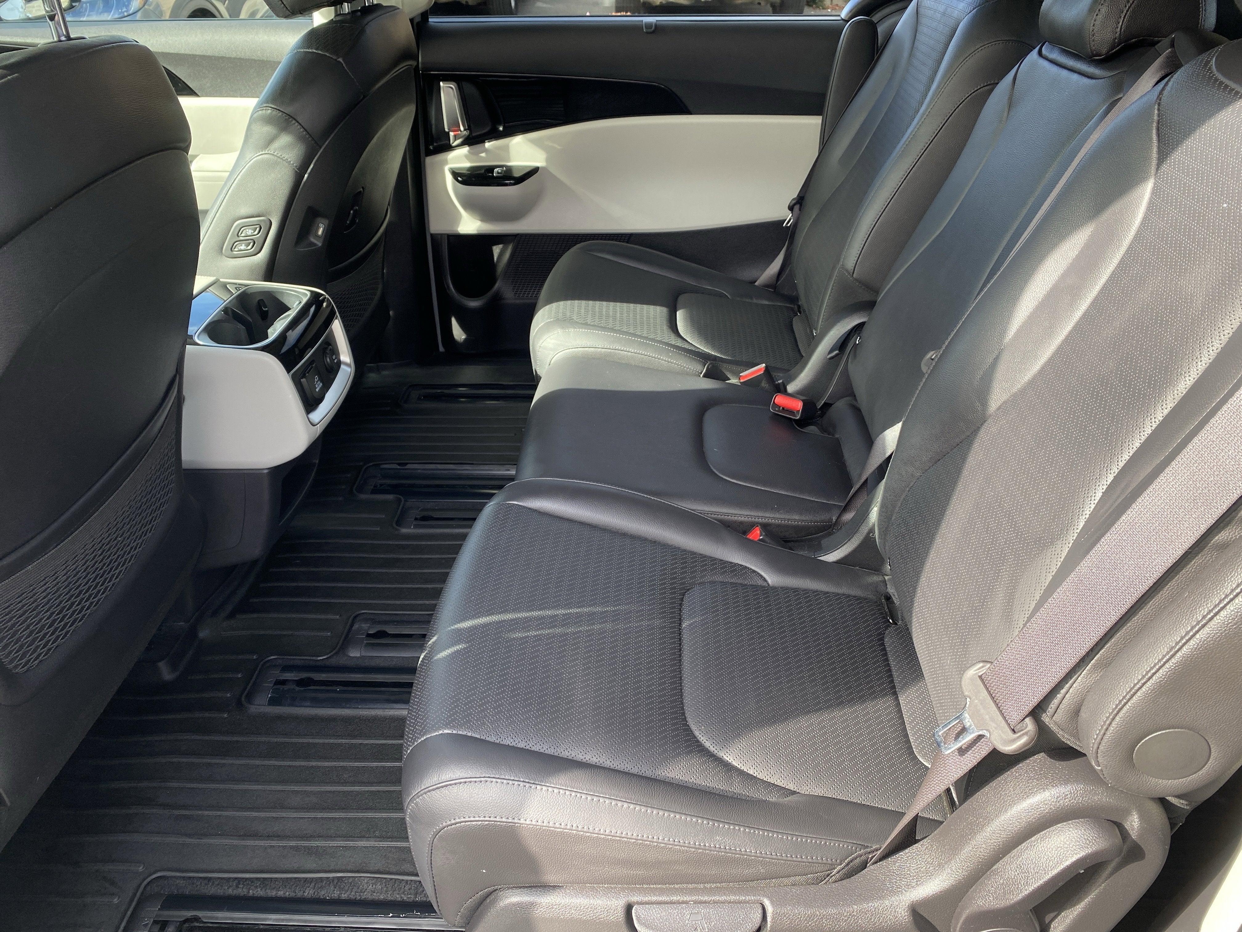 2024 Kia Carnival SX Prestige