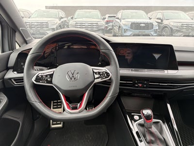 2023 Volkswagen Golf GTI SE