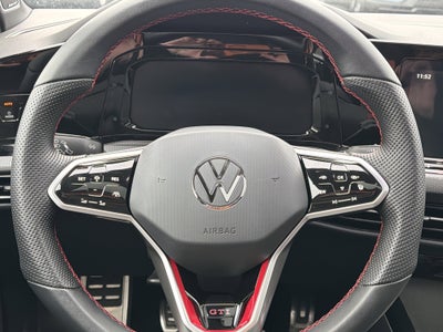 2023 Volkswagen Golf GTI SE