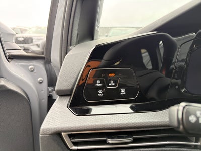 2023 Volkswagen Golf GTI SE