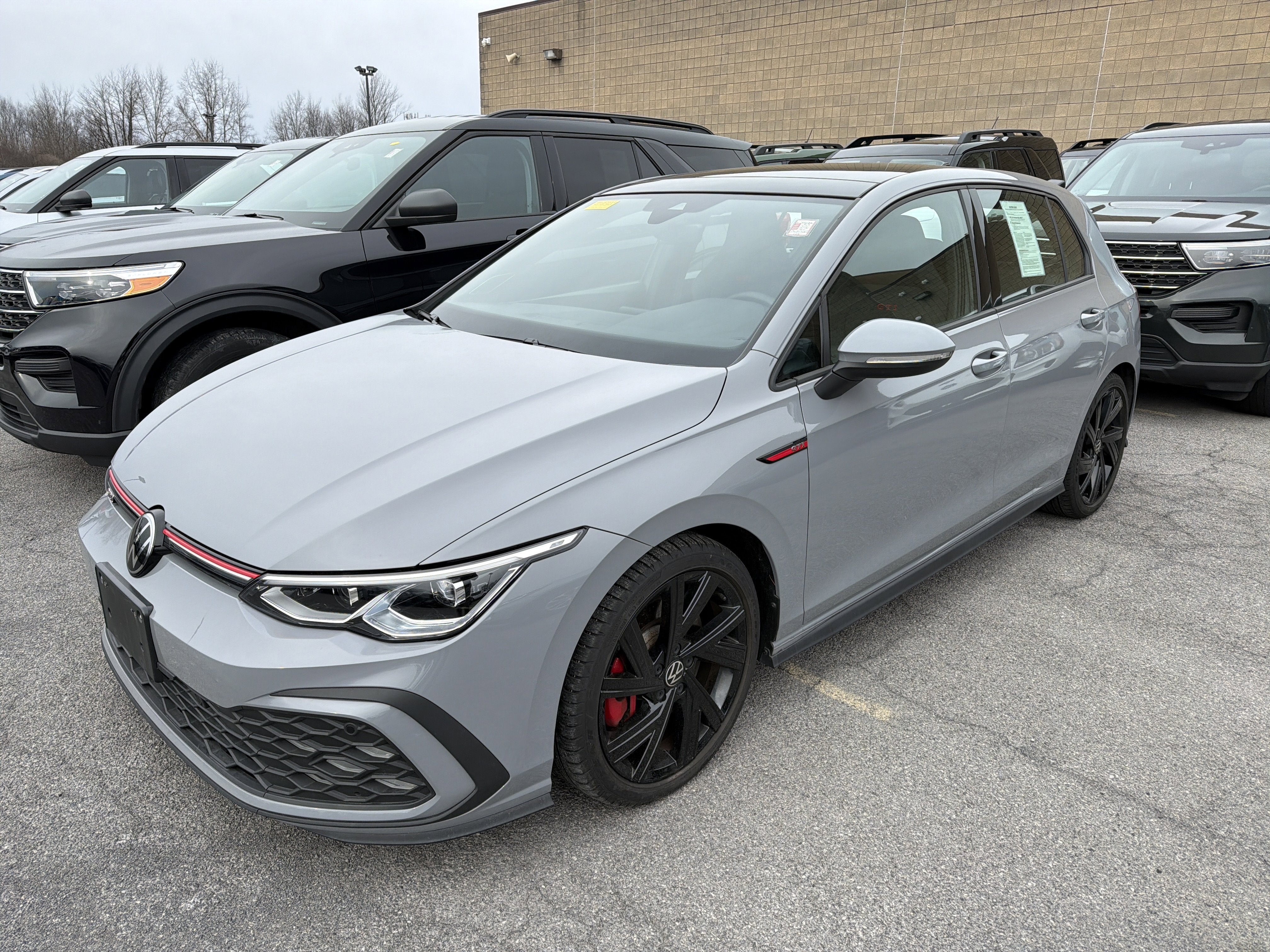 2023 Volkswagen Golf GTI SE